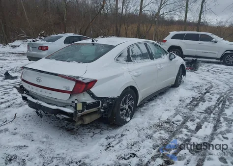 2021 Hyundai Sonata Blue z USA, uszkodzony, nr VIN KMHL24JJ0MA030231